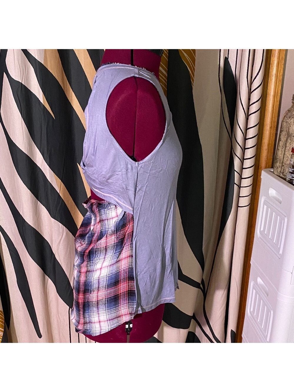 Hem & Thread blue Tank Top - Picture 4 of 7